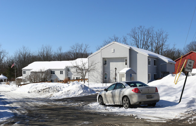 Primary Photo - Rivertown Apartments I