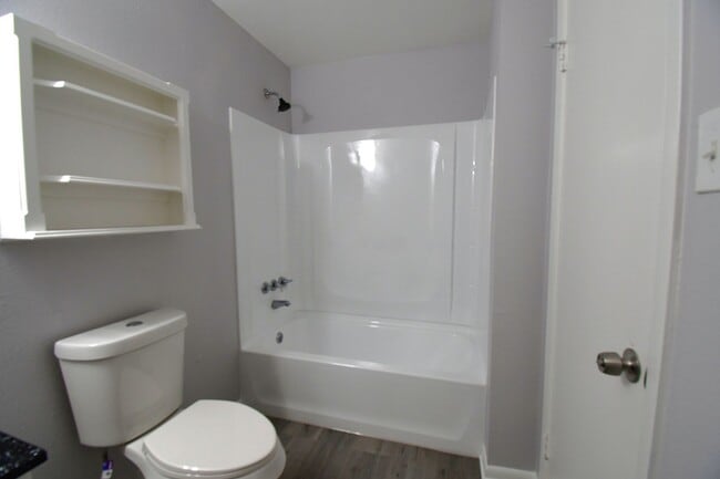 Building Photo - Whitehouse ISD - 3 Bedroom, 2 Bath Duplex, Lawn Care Provided!