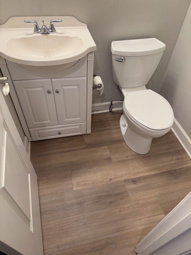 Downstairs Bathroom - 5951 Meadow Dr