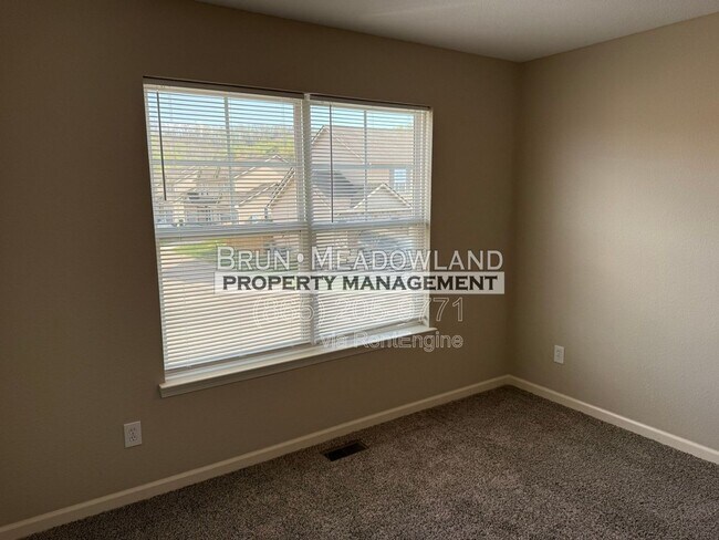 Building Photo - 2319 Talbott Way