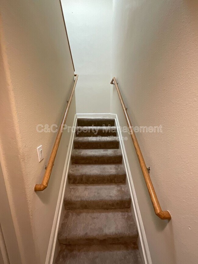 Building Photo - 1421 N First St