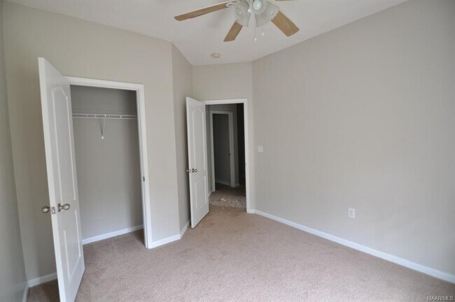Building Photo - 44 Pine Meadows Cir