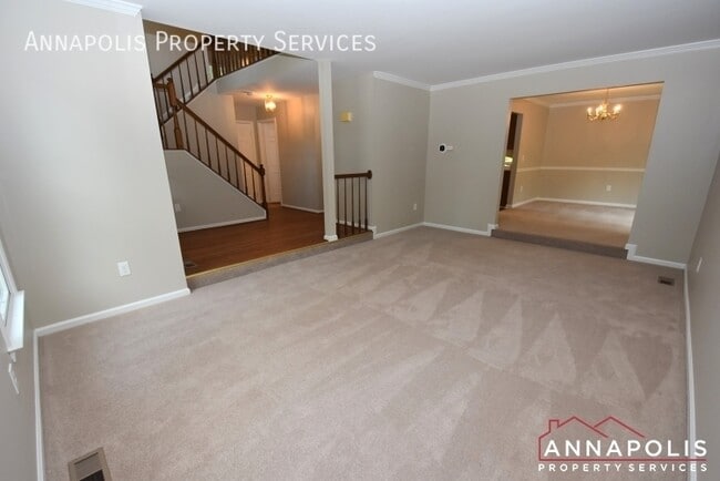 Building Photo - 3144 Stonehenge Dr