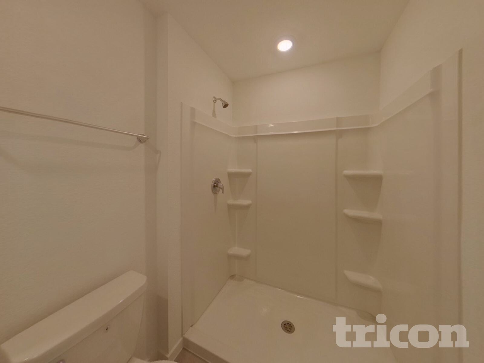 Building Photo - 3028 Yellow Pne Ave