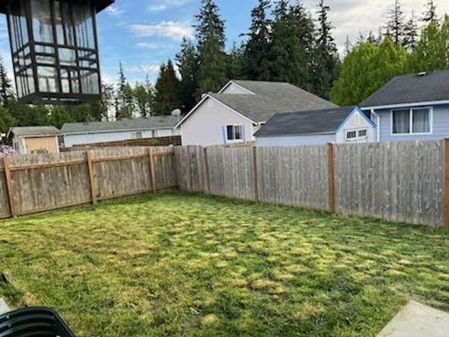 Building Photo - 27208 Manor Pl NW