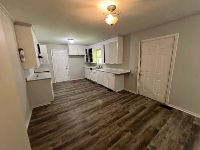 Building Photo - 3152 Bilgray Dr