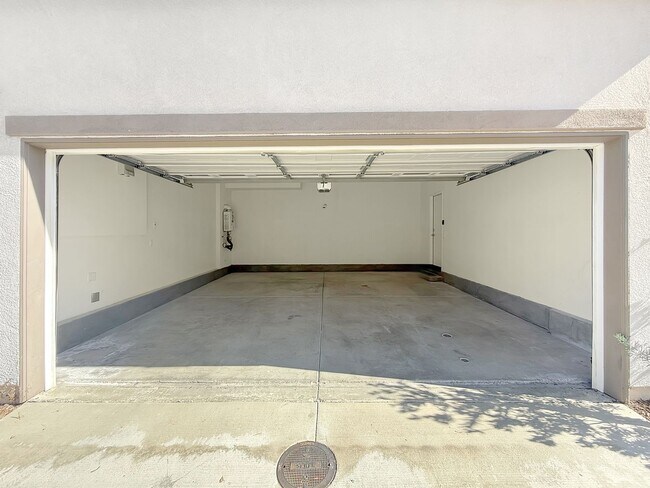 Building Photo - Stunning 3B/2.5BA Home in Murrieta for Rent!