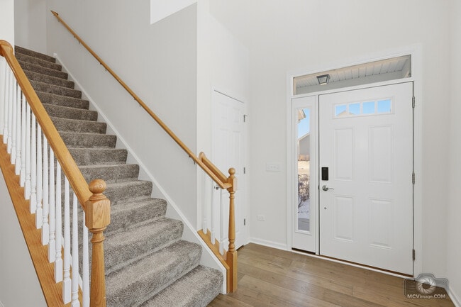 Building Photo - 12629 S Potomac Dr