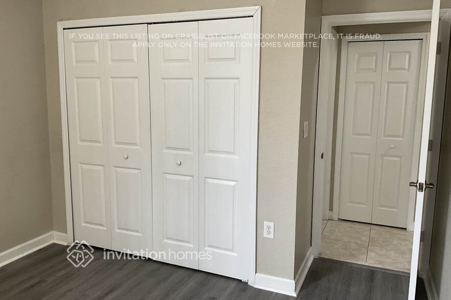 Building Photo - 9141 SW 152nd Ct