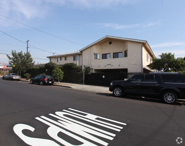 Primary Photo - 1268 N Hobart Blvd