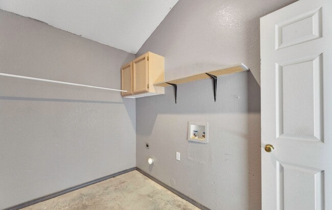 Building Photo - 14509 Encantado Dr