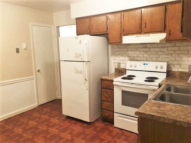 Building Photo - 2 BED DUPLEX