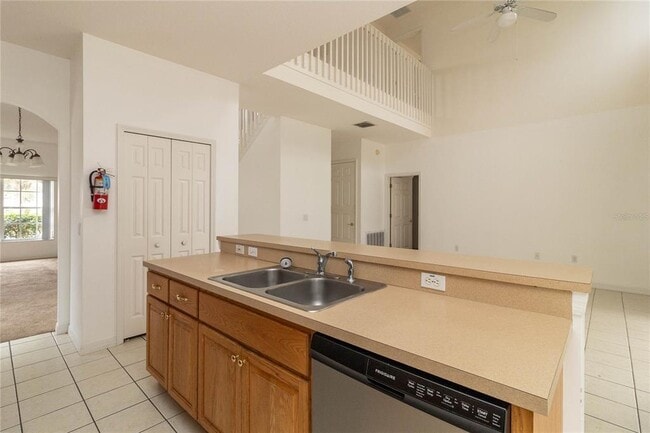 Building Photo - 4664 Cumbrian Lakes Dr