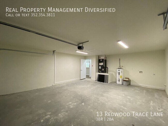 Building Photo - 13 Redwood Trace Ln