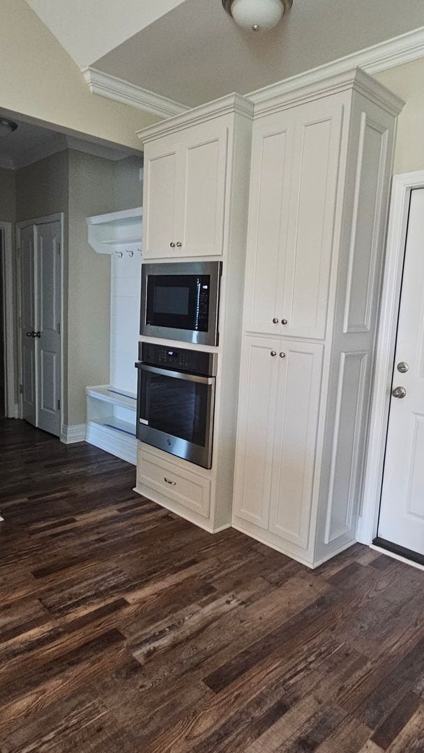 Building Photo - Knights Landing four bedroom home