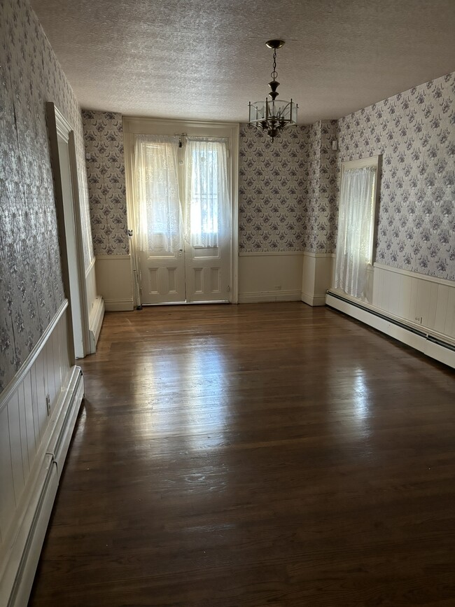 Hallway/2nd Dining Room - 1059 Butlers Park Rd