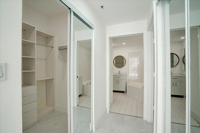 Building Photo - 9805 NW 52nd St