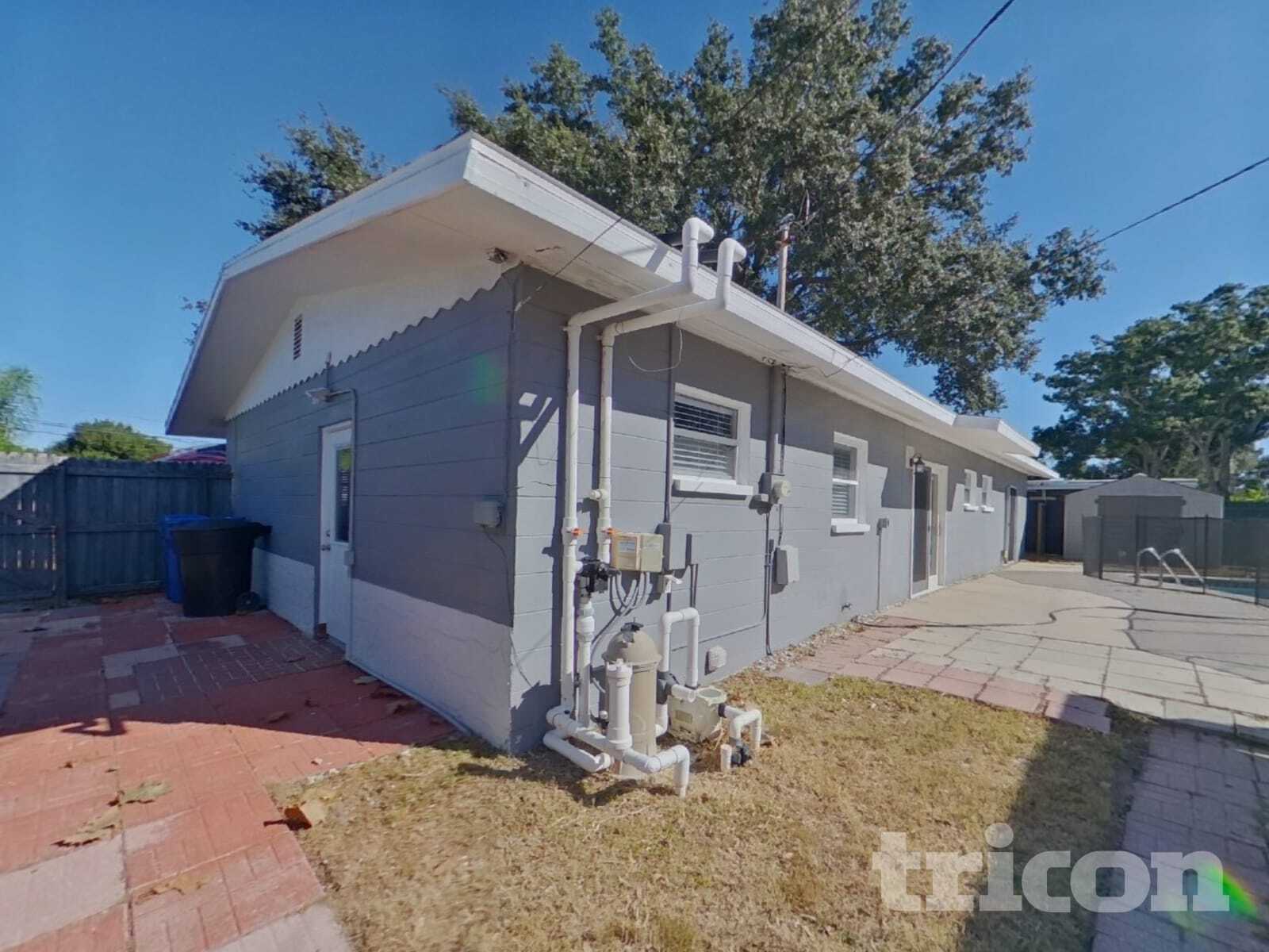 Building Photo - 5590 26th Ave N