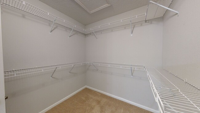 Building Photo - Beautiful home for rent in Deerfield Prese...