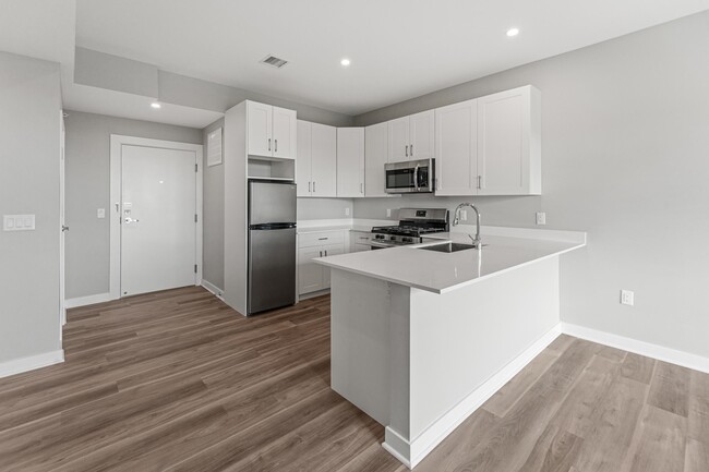 Building Photo - 475 Communipaw Ave