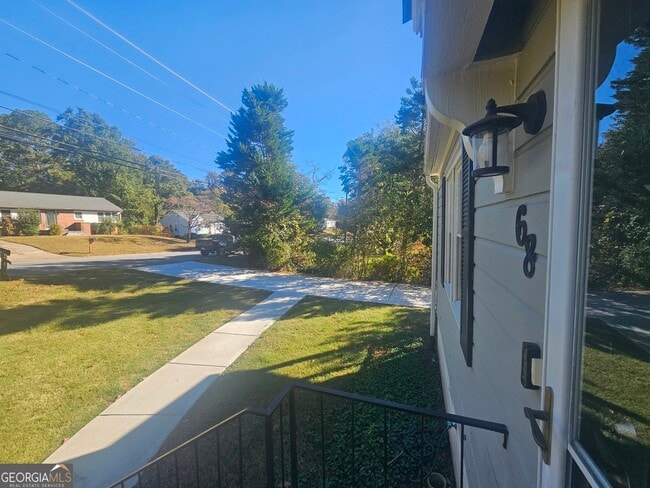 Building Photo - 68 Fourth St Ext