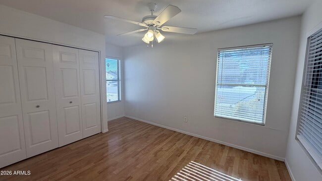 Building Photo - 4844 E Sunrise Dr