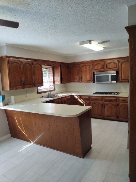 Building Photo - 2100 N 57th Ln