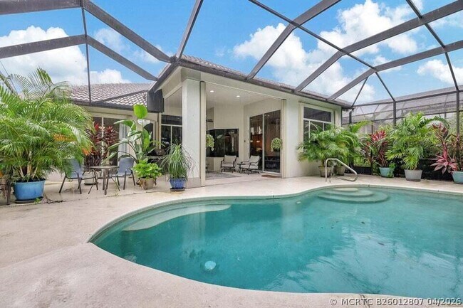 Building Photo - 7602 Greenbrier Cir