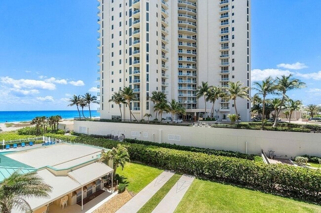 Building Photo - 2800 N Ocean Dr