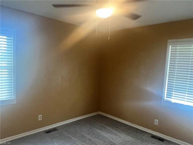 Building Photo - 458 Longstreet Ln