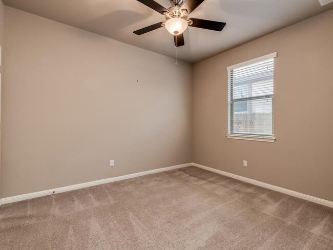 Building Photo - 2104 Granite Hill Dr