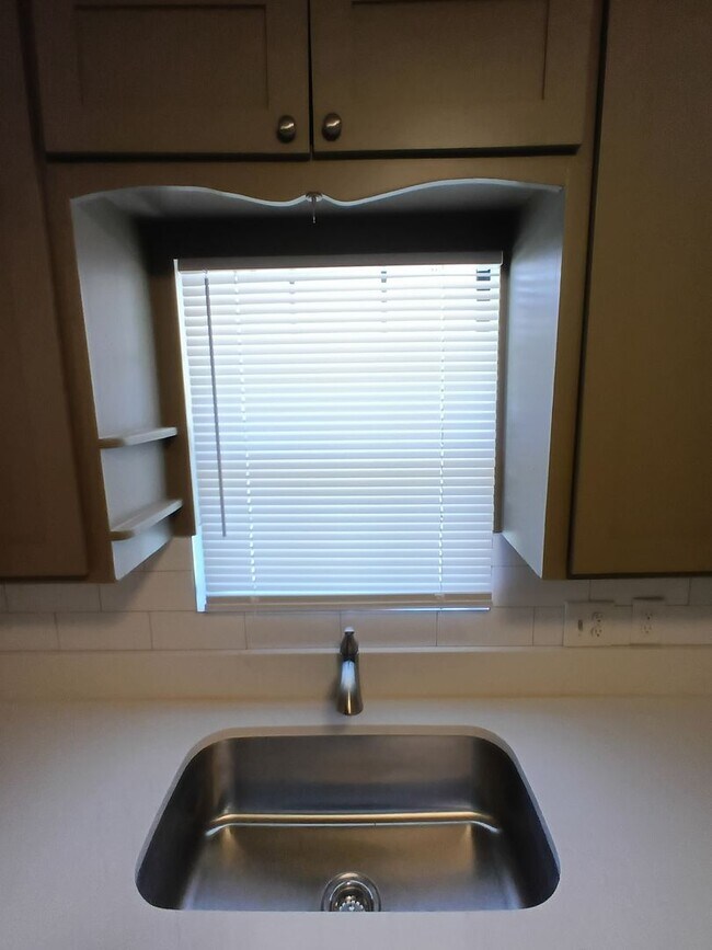 Building Photo - Midwest City Schools!