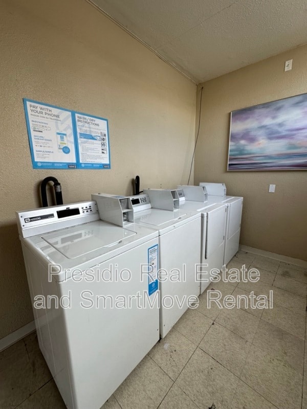 Building Photo - 1540 S State St