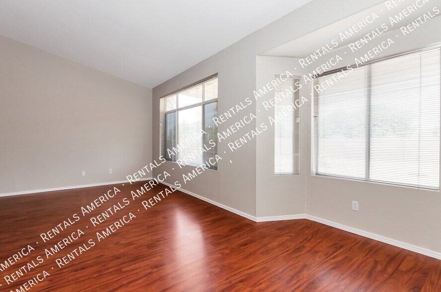 Building Photo - 9971 E Paseo San Bernardo