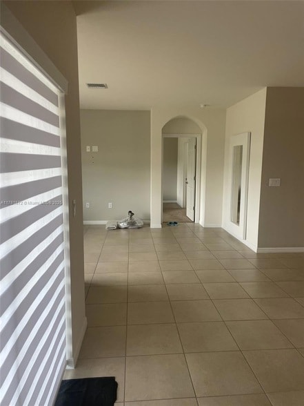 Building Photo - 10817 Marble Brook Blvd