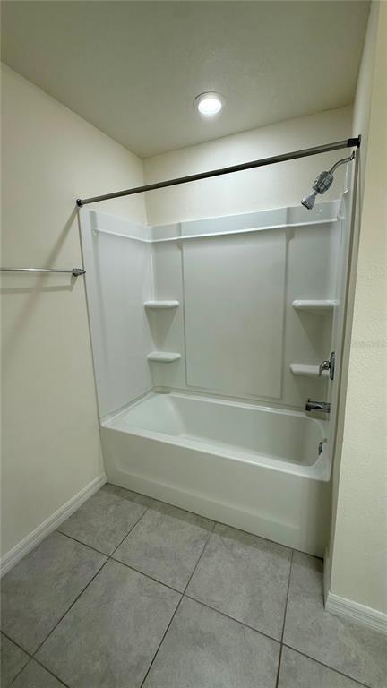 Building Photo - 3581 Dovetail Ave