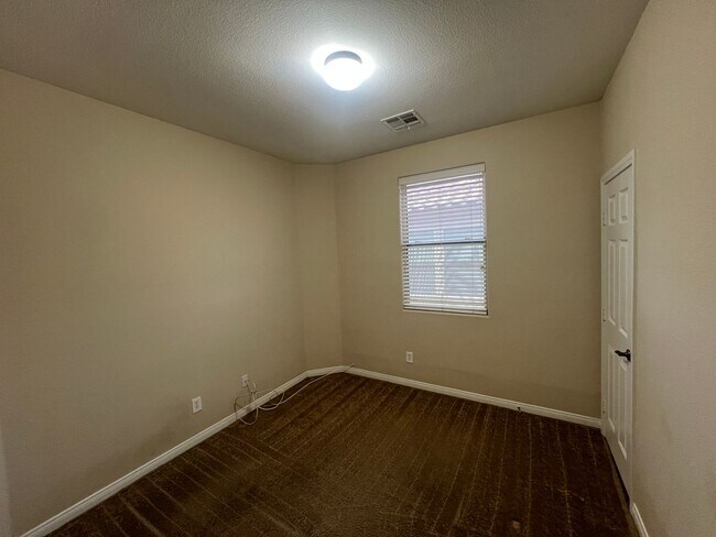 Building Photo - NLV Single Story - 4 Bdm