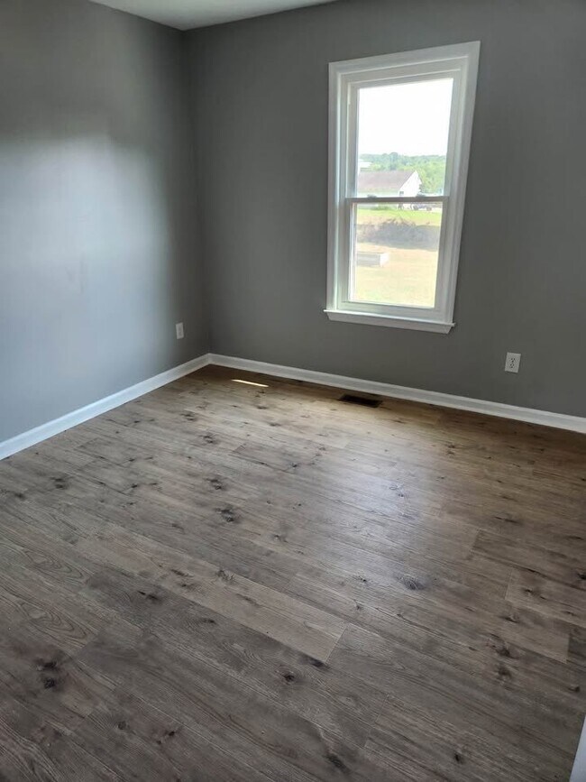 Building Photo - 1089 Pickle Rd