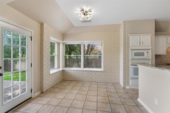 Building Photo - 725 Botany Bay Cir