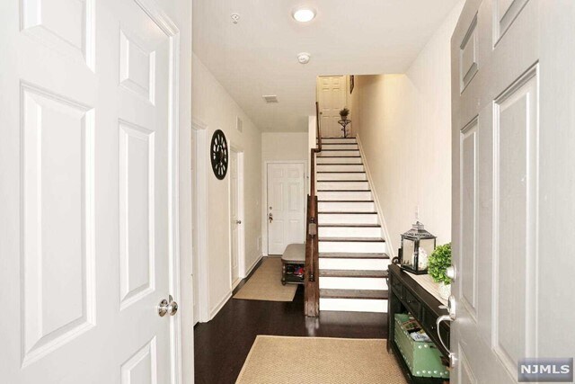 Building Photo - 4-12-30 30th St