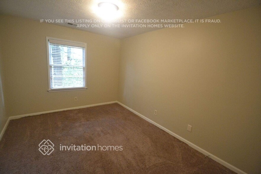 Building Photo - 5018 Stoney Point Cir
