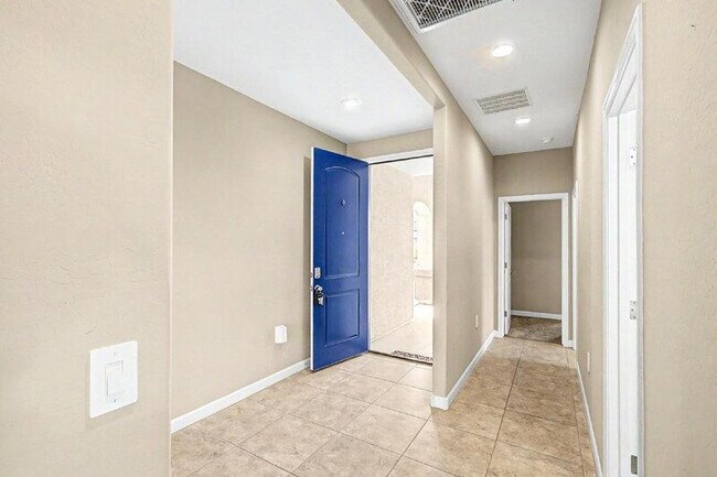 Building Photo - 8271 W Ebbets Ct
