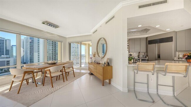 Building Photo - 35 Watergate Dr