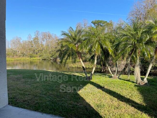 Building Photo - 1930 Grenville Ct