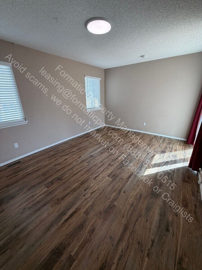 Building Photo - 8962 W 89th Pl