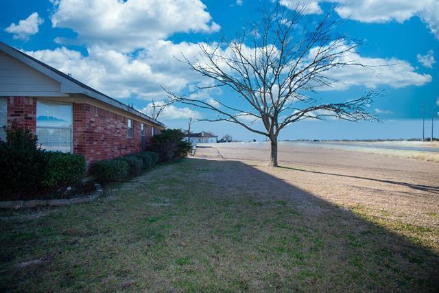 Building Photo - 6985 Meadow Ridge Cir