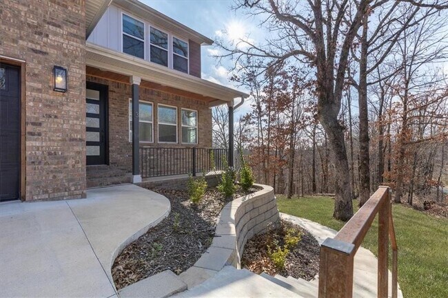 Building Photo - 3 Pickering Dr