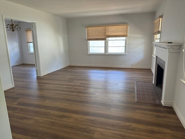 Building Photo - 1731 S San Gabriel Blvd