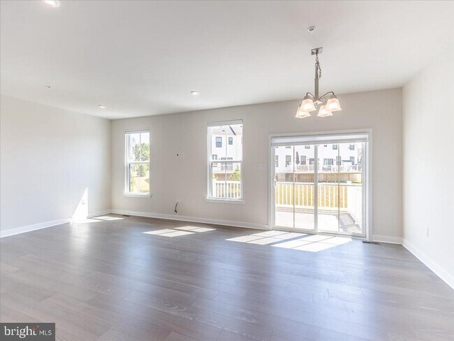 Building Photo - 7963 Milltown Cir