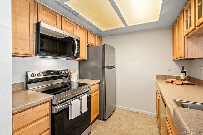 Building Photo - 9212 E Arbor Cir